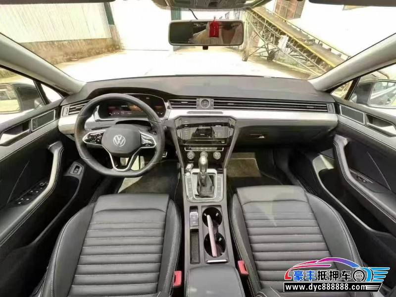 24年大众迈腾轿车抵押车出售