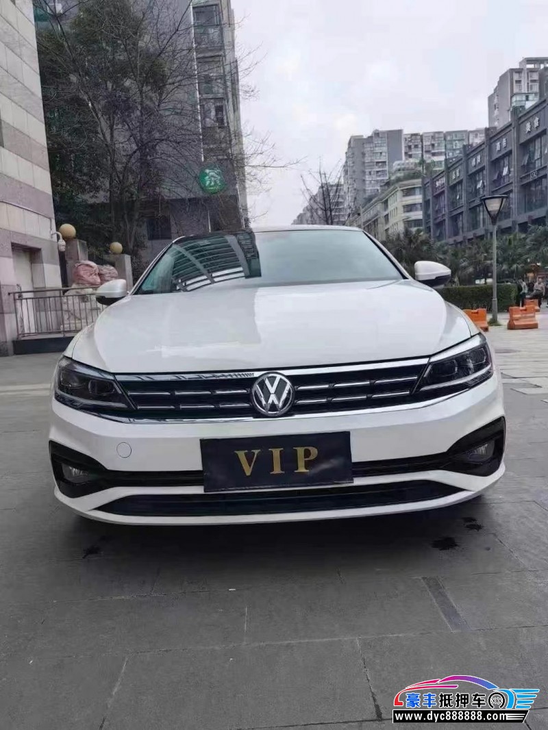 22年大众凌渡轿车抵押车出售