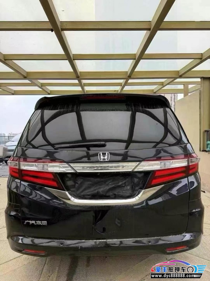 15年本田奥德赛轿车抵押车出售