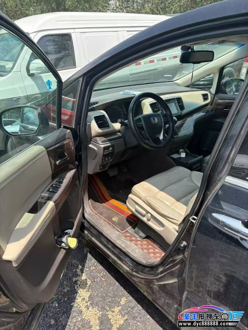 16年本田奥德赛轿车抵押车出售