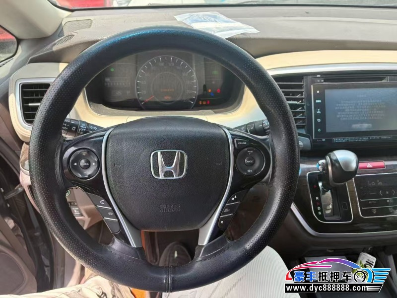 16年本田奥德赛轿车抵押车出售