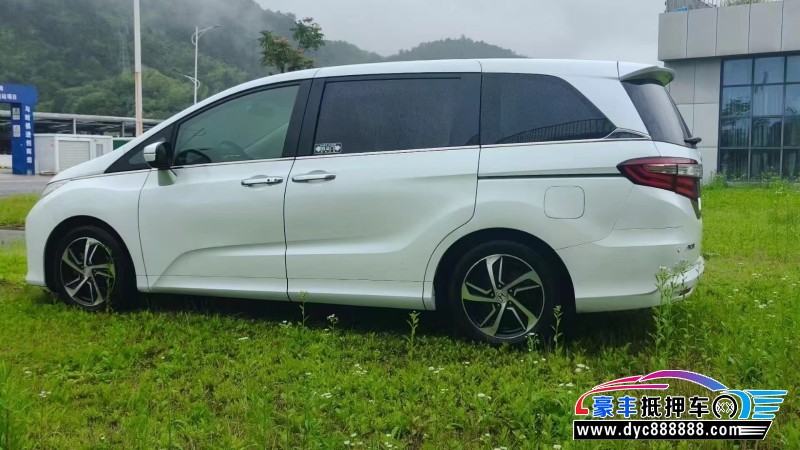 17年本田奥德赛轿车抵押车出售