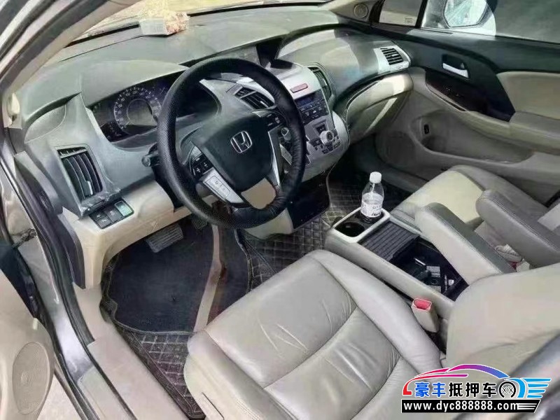 13年本田奥德赛轿车抵押车出售