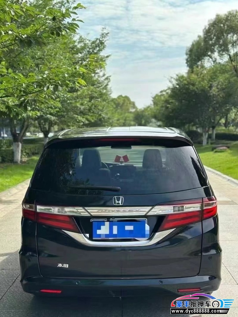 16年本田奥德赛轿车抵押车出售