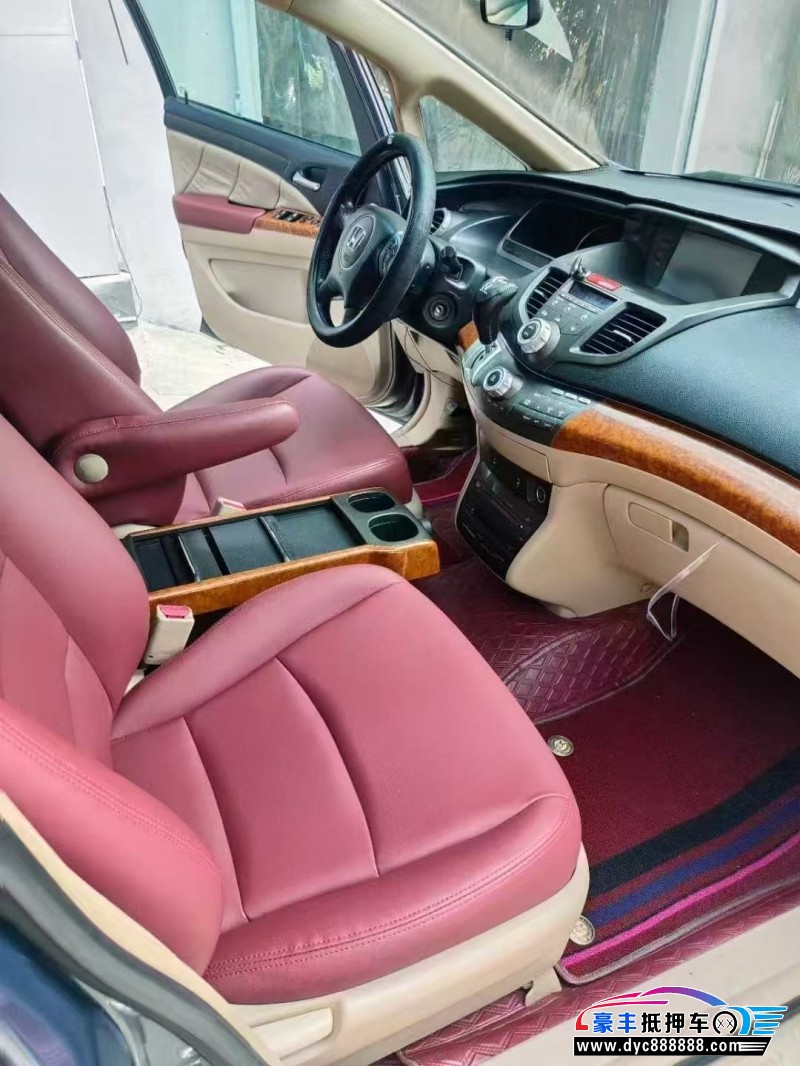 08年本田奥德赛轿车抵押车出售