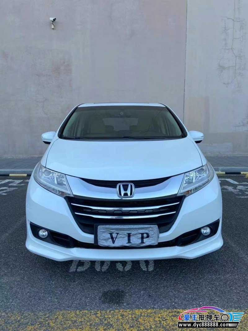 抵押车出售17年本田奥德赛轿车