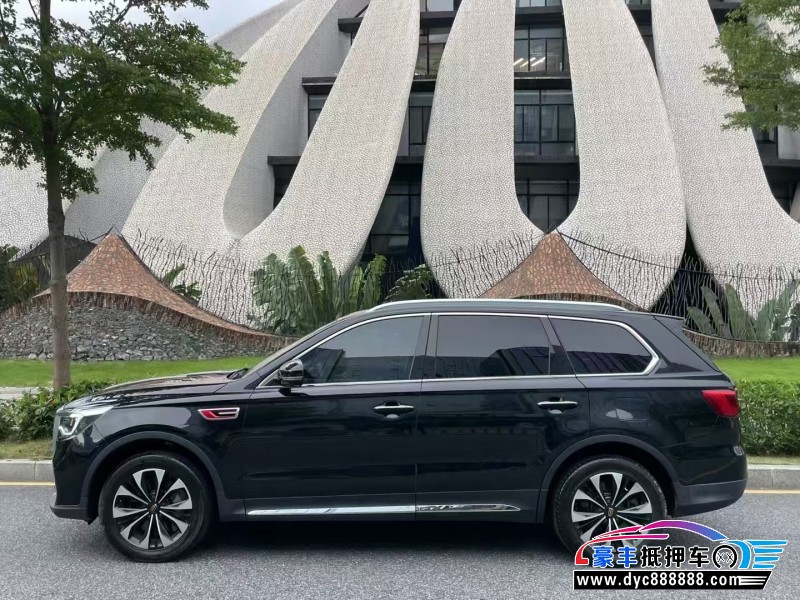 21年红旗HS7轿车抵押车出售