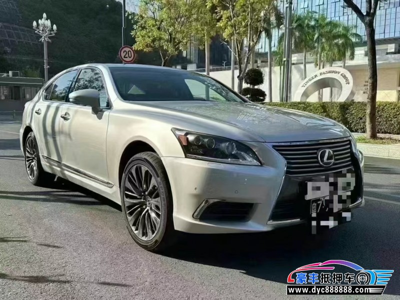 16年雷克萨斯LS轿车抵押车出售