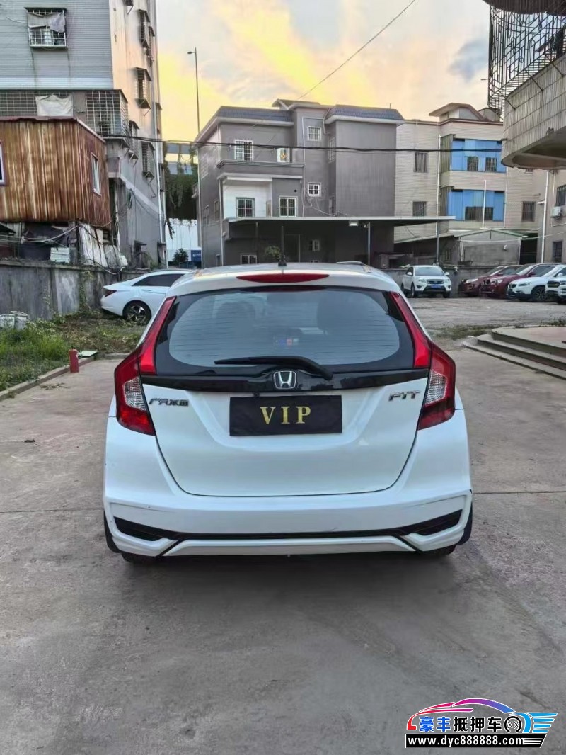 20年本田飞度轿车抵押车出售