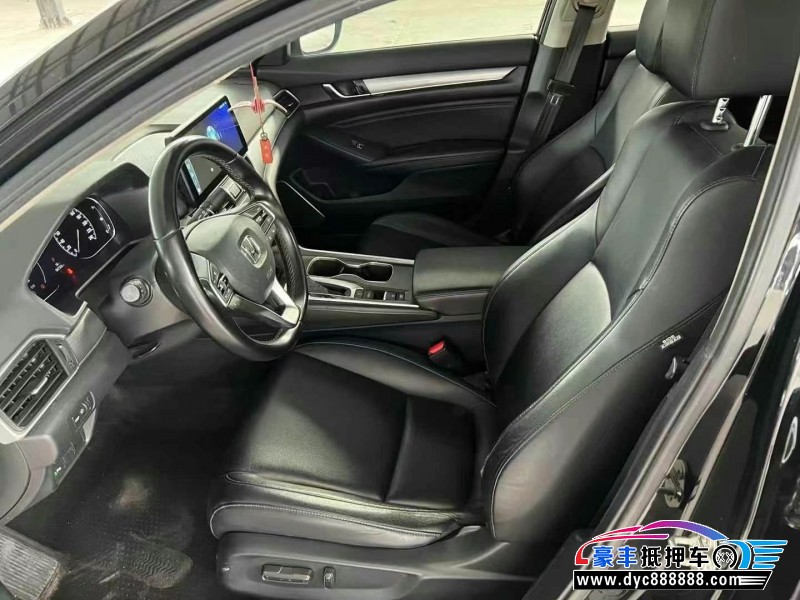 21年本田雅阁轿车抵押车出售