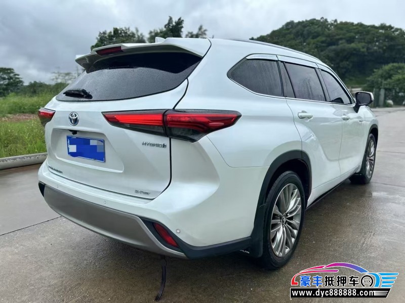 22年丰田汉兰达轿车抵押车出售