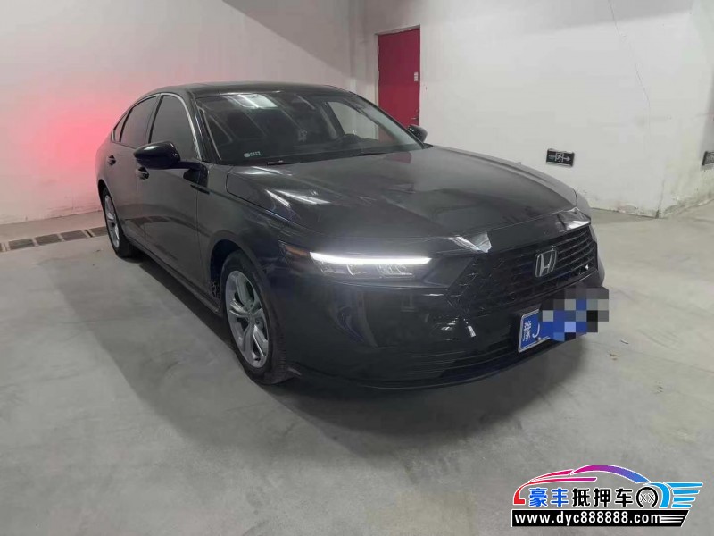 24年本田雅阁轿车抵押车出售