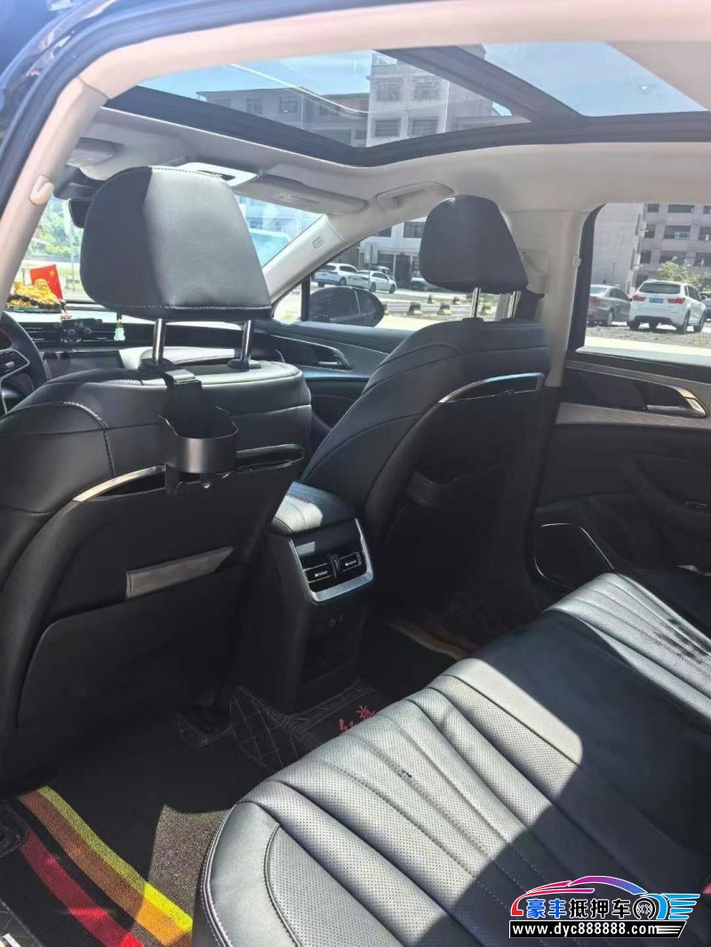 23年红旗H5轿车抵押车出售