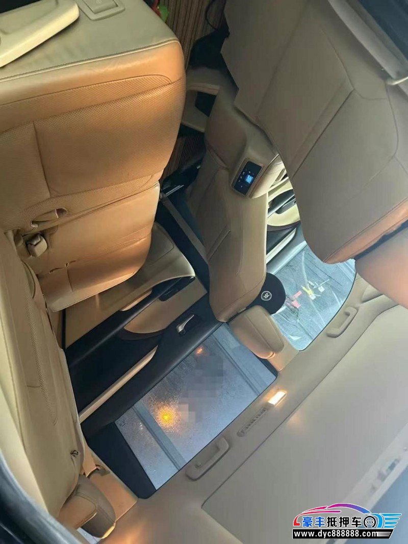 17年大众途昂轿车抵押车出售