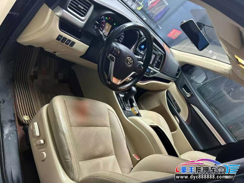 17年大众途昂轿车抵押车出售