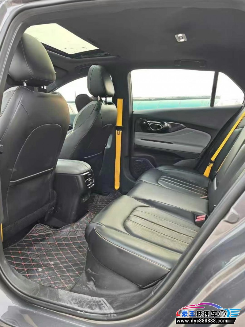 21年传祺影豹轿车抵押车出售