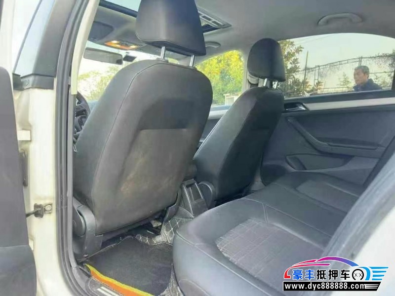 18年大众捷达轿车抵押车出售