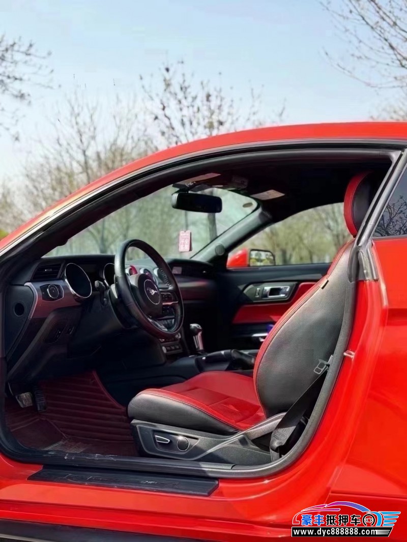 19年福特野马轿车抵押车出售