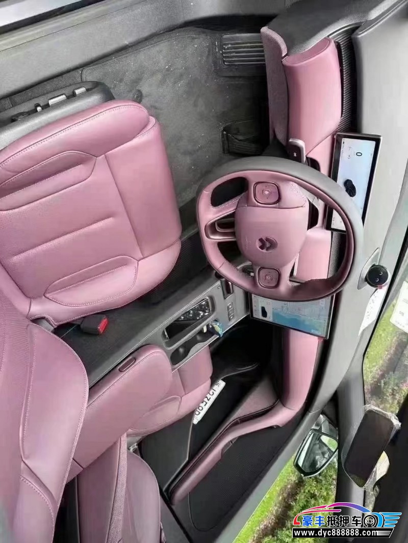 25年蔚来ET5轿车抵押车出售