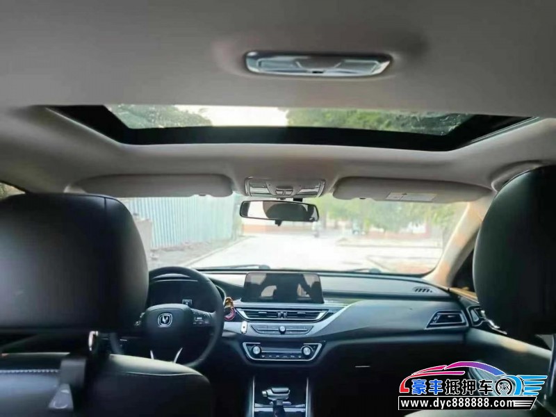 21年长安锐程CC轿车抵押车出售