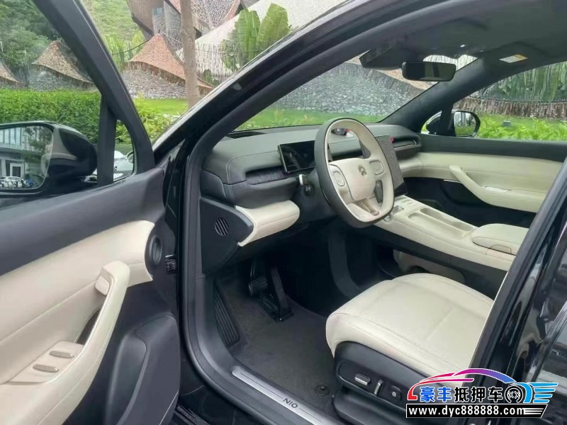 25年蔚来ES6轿车抵押车出售