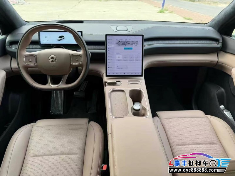 24年蔚来ES6轿车抵押车出售