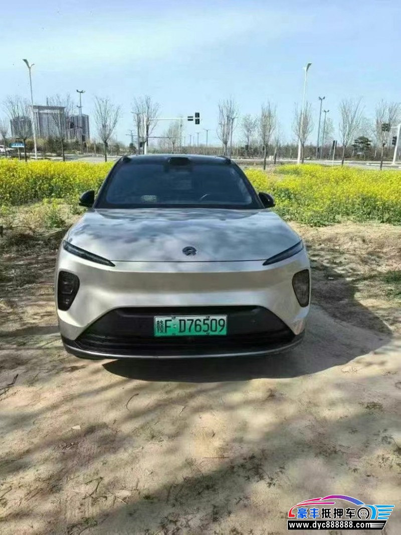 22年蔚来ES8轿车抵押车出售