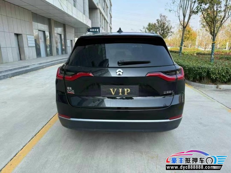 21年蔚来ES8轿车抵押车出售