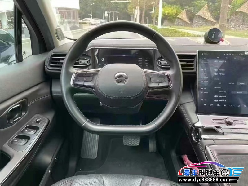 21年蔚来ES8轿车抵押车出售