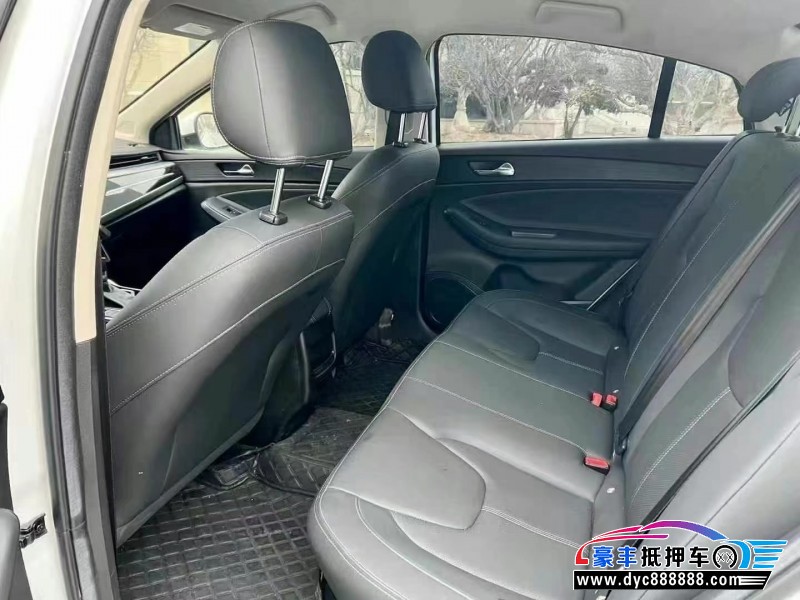 24年奇瑞艾瑞泽5轿车抵押车出售