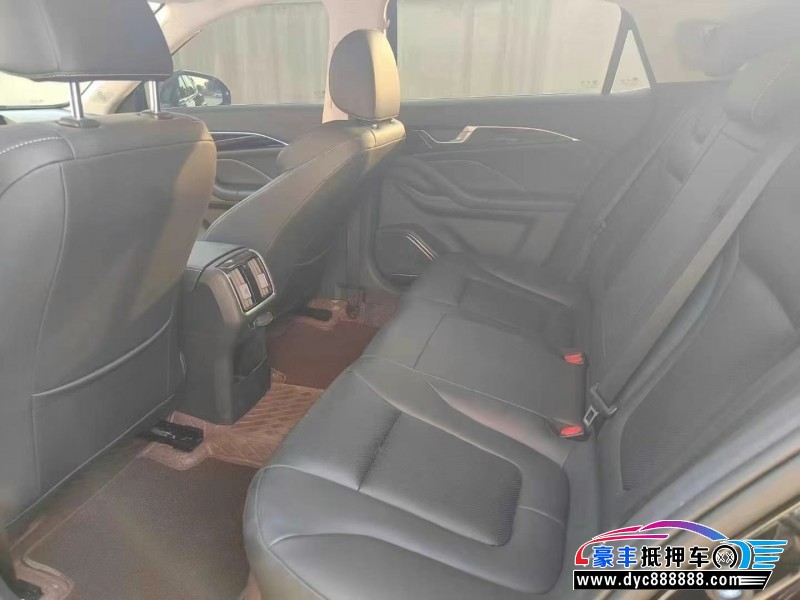 24年奔腾B70轿车抵押车出售