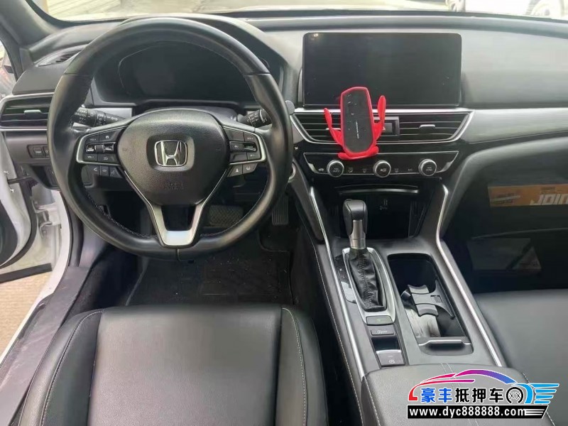 17年大众速腾轿车抵押车出售