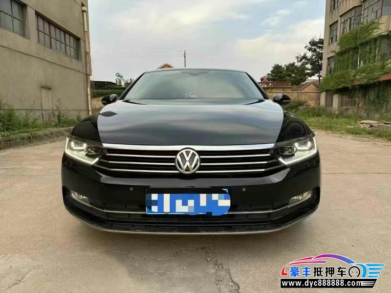 17年大众迈腾轿车抵押车出售