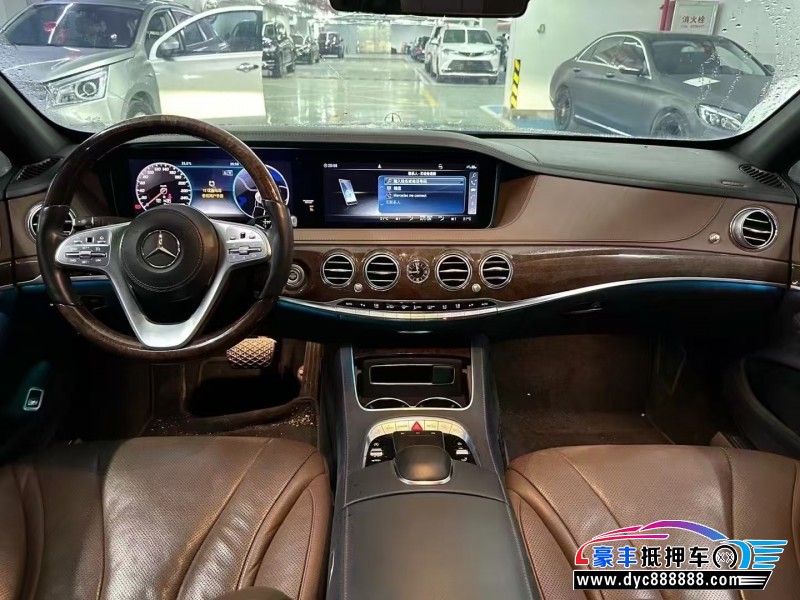 19年奔驰S轿车抵押车出售