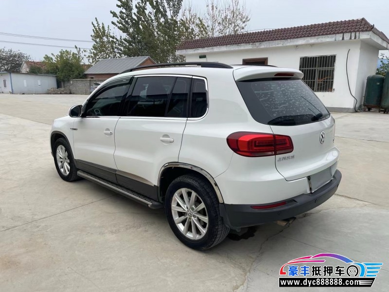 16年大众途观轿车抵押车出售