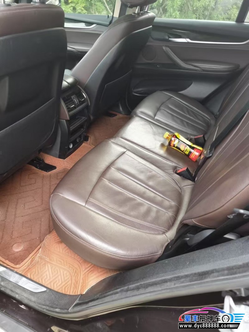 16年宝马X5轿车抵押车出售