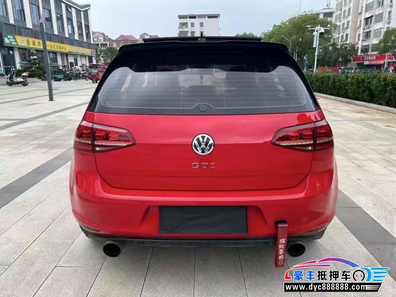 16年大众高尔夫轿车抵押车出售