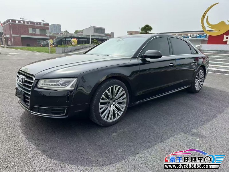 18年奥迪A8L轿车抵押车出售