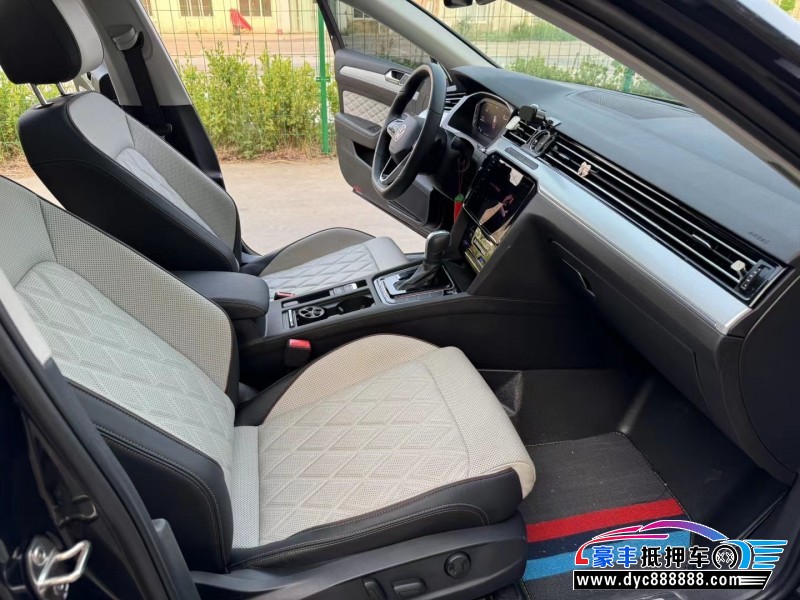 24年大众迈腾轿车抵押车出售