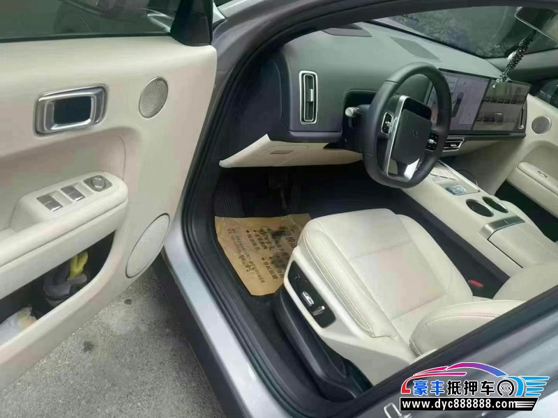 23年理想L7轿车抵押车出售