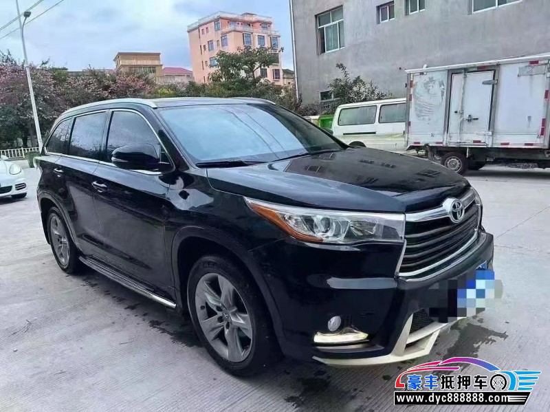 17年丰田汉兰达轿车抵押车出售