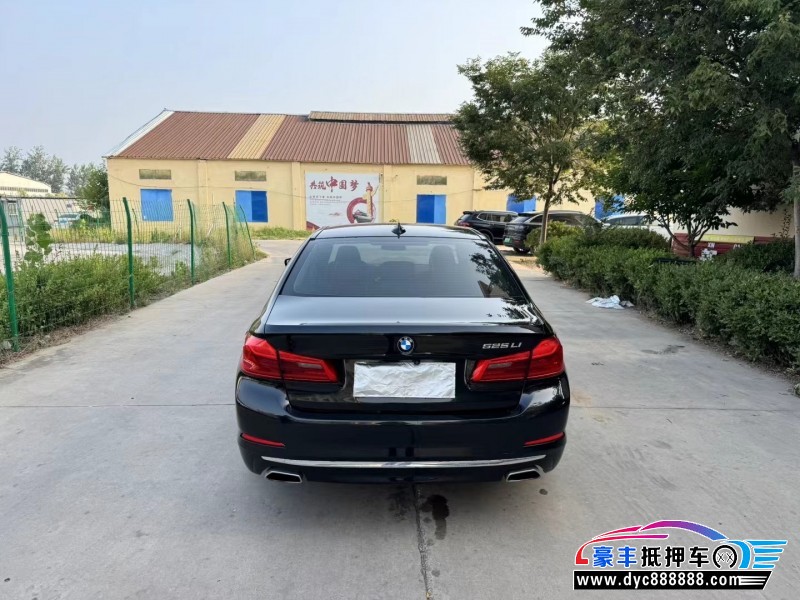 18年宝马5系轿车抵押车出售