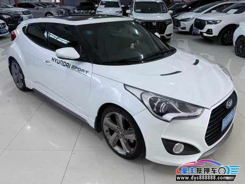 14年现代飞思轿车抵押车出售