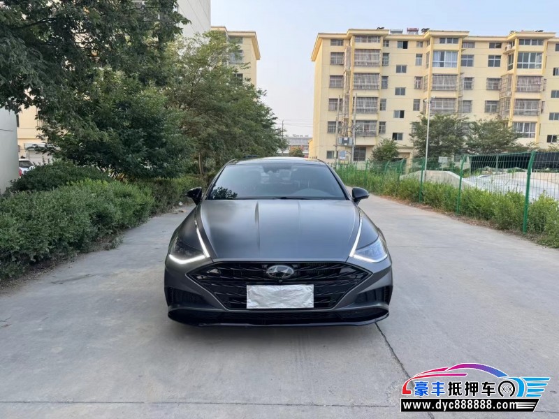 23年现代索纳塔轿车抵押车出售