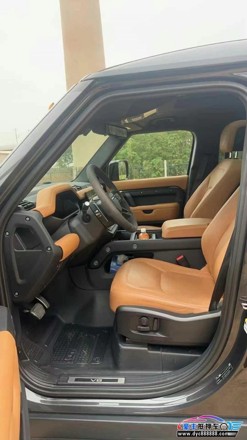 23年路虎卫士轿车抵押车出售