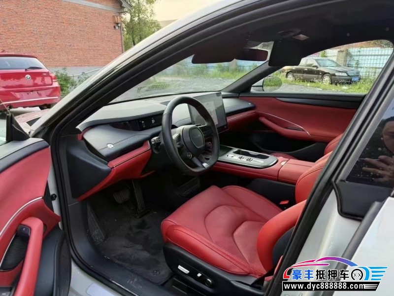 24年小米SU7轿车抵押车出售