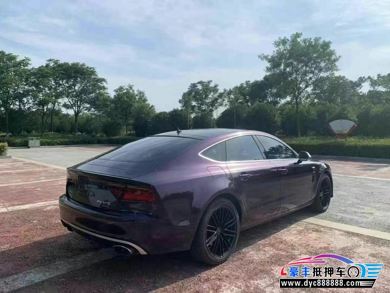 12年奥迪A7轿车抵押车出售