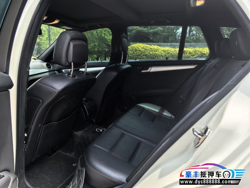 15年奔驰C轿车抵押车出售