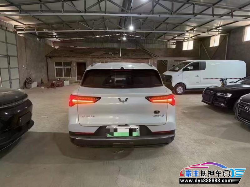 25年五菱星光轿车抵押车出售