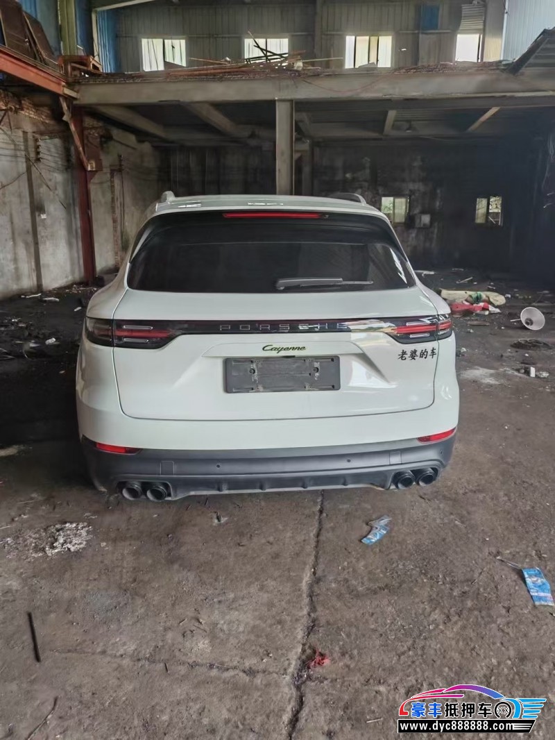 23年保时捷卡宴轿车抵押车出售